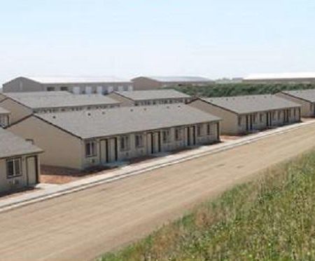 Prairie Suites Motel Williston Kültér fotó